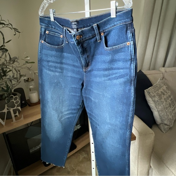 J Crew Classic Vintage Women’s Blue Jeans Fray Bottom Size 32P - Picture 2 of 16
